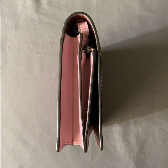 BNWT COACH X DISNEY “SLEEPING BEAUTY” CROSS BODY - Picture 6 of 7